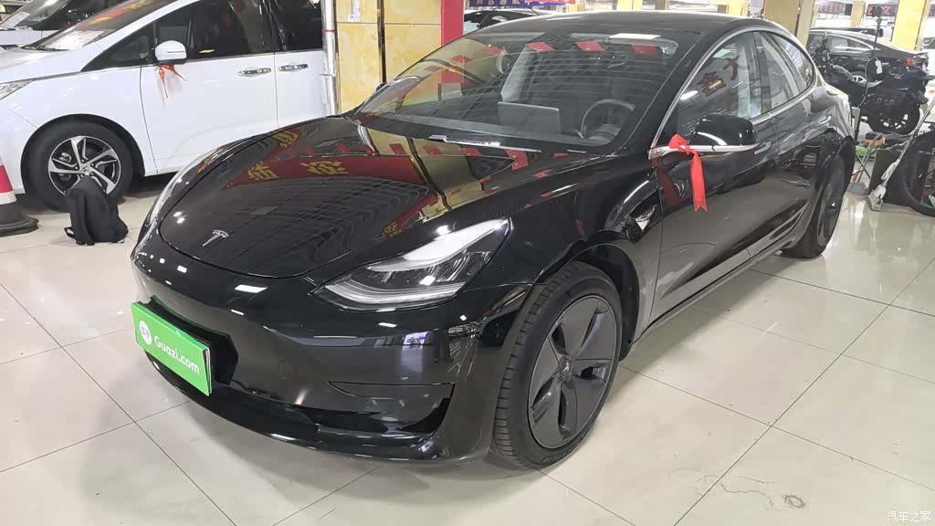 Tesla Model 3, 2020 1