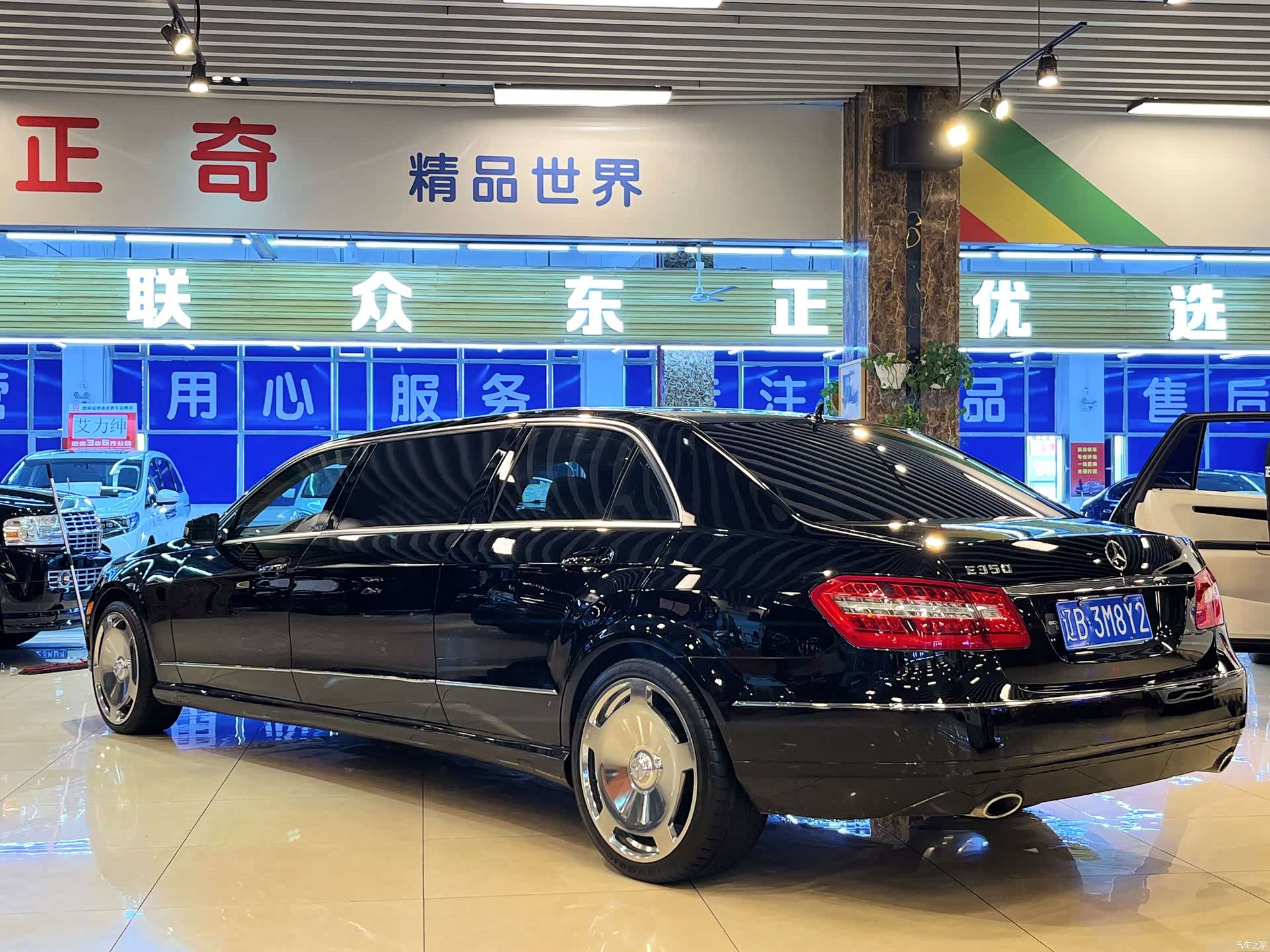Mercedes-Benz E-Class, 2011 все фото
