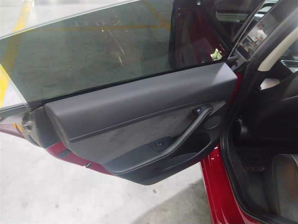Tesla Model 3 Tesla Model 3