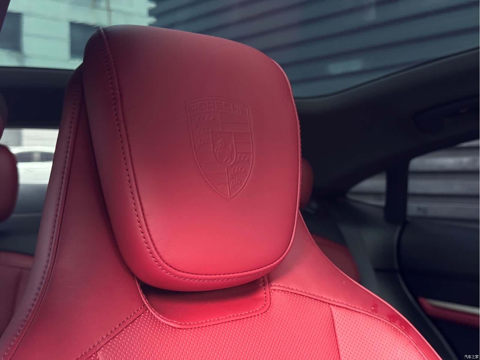 Porsche Taycan, 2022 17