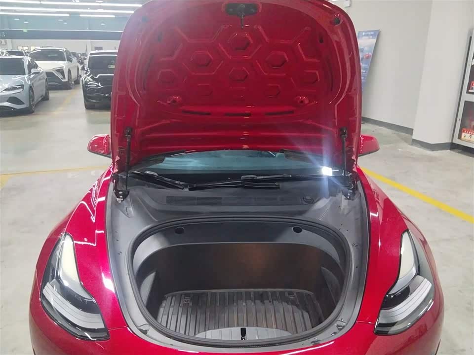 Tesla Model 3 Tesla Model 3