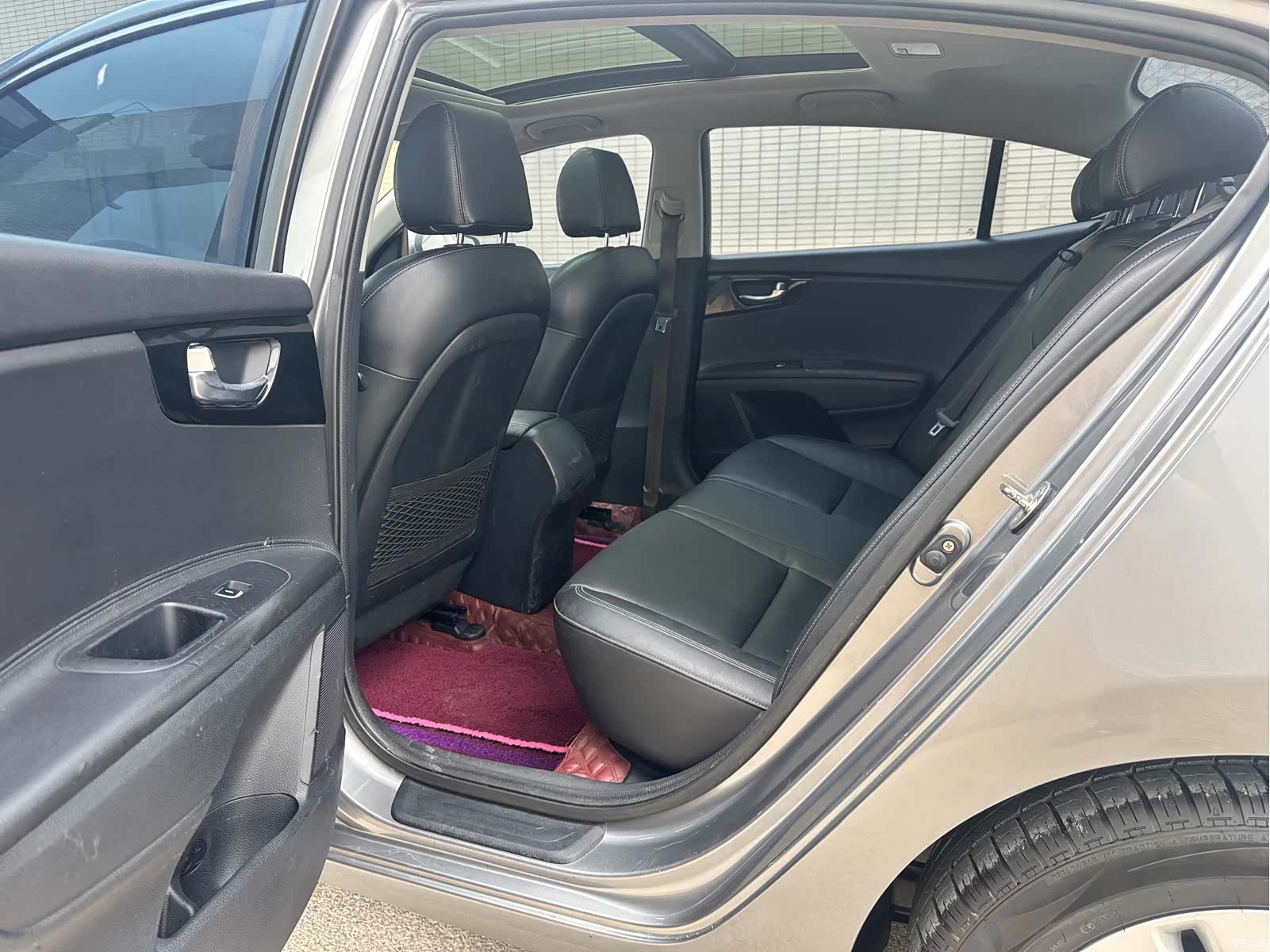 Kia K4, 2015 10