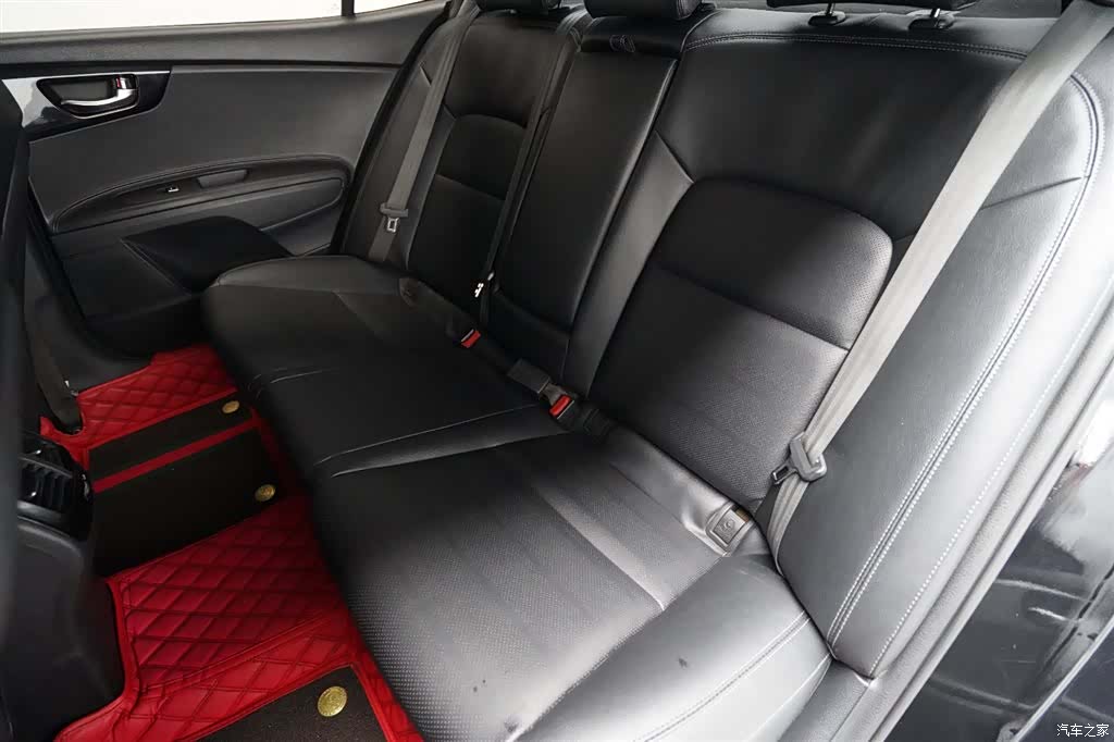 Kia K4, 2015 14
