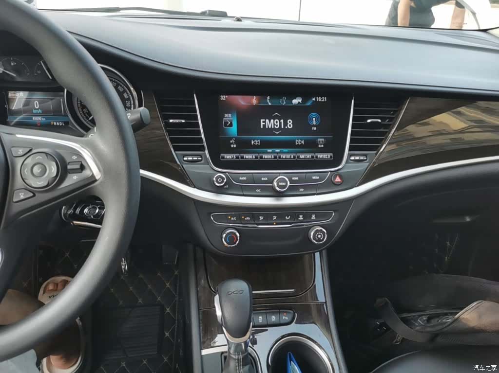 Buick Verano, 2018 13