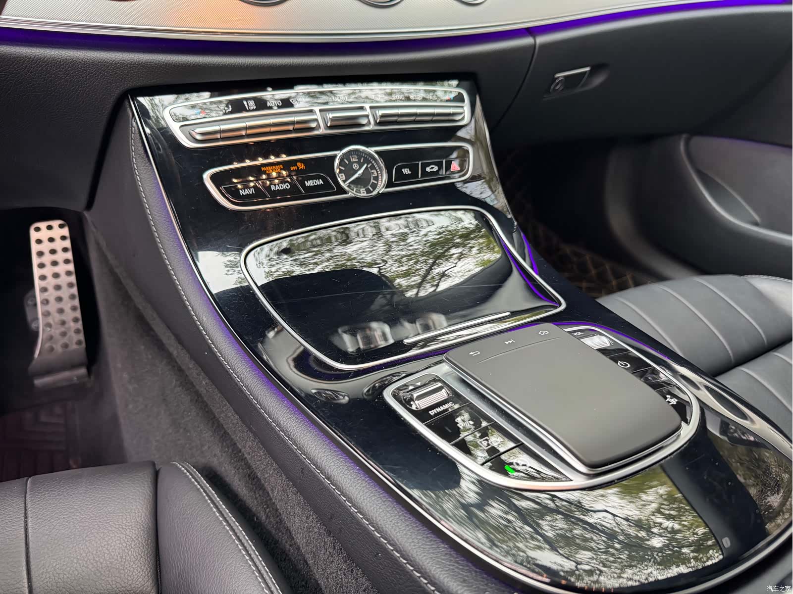 Mercedes-Benz E-Class, 2021 12