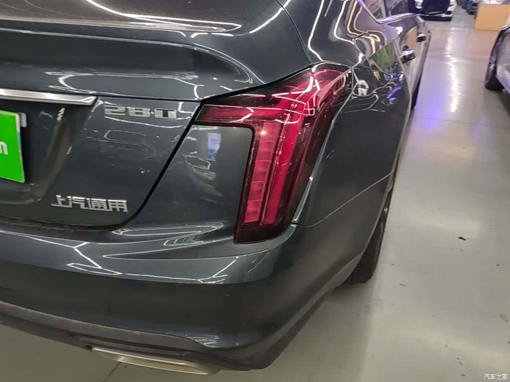 Cadillac CT5, 2022 8