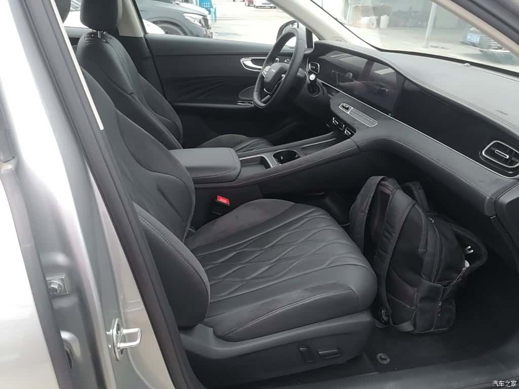 Roewe D7, 2025 25