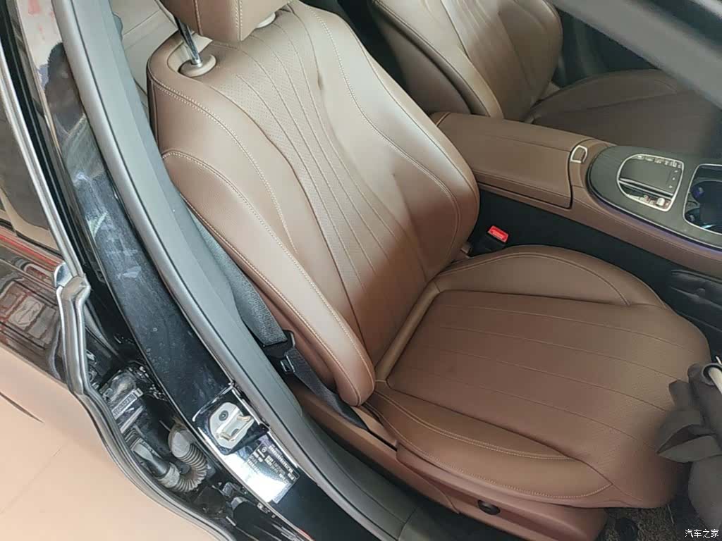Mercedes-Benz E-Class, 2020 25