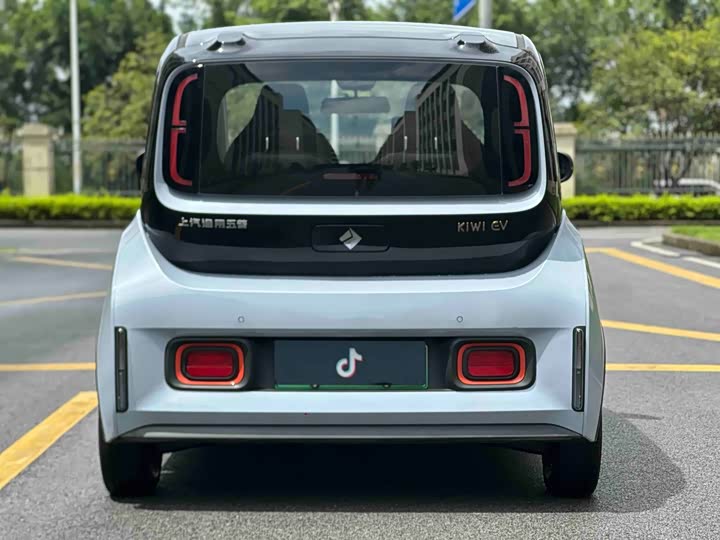 Baojun KiWi EV 2022 she ji shi qing xiang ban san yuan li