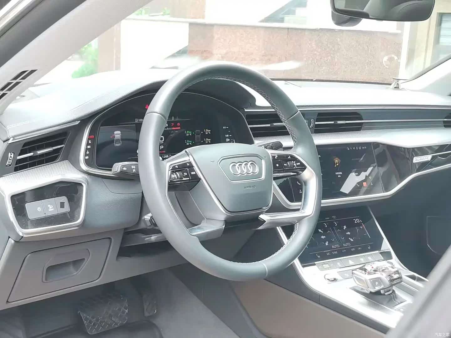 Audi A7L, 2024 7