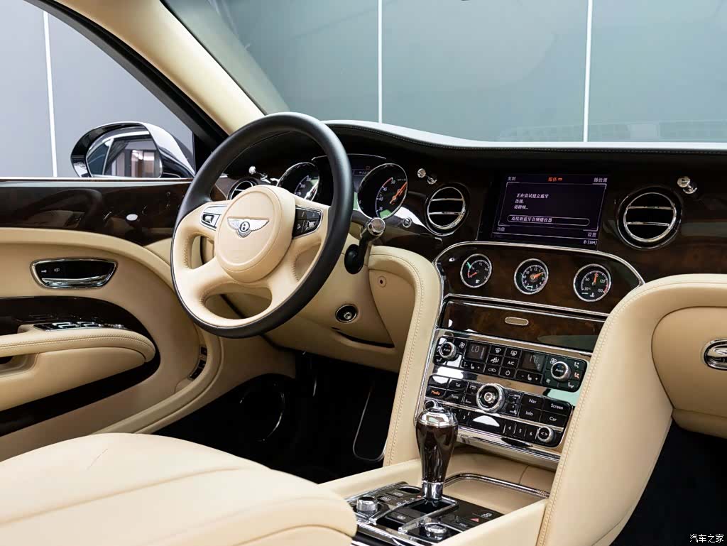 Bentley Mulsanne, 2016 18