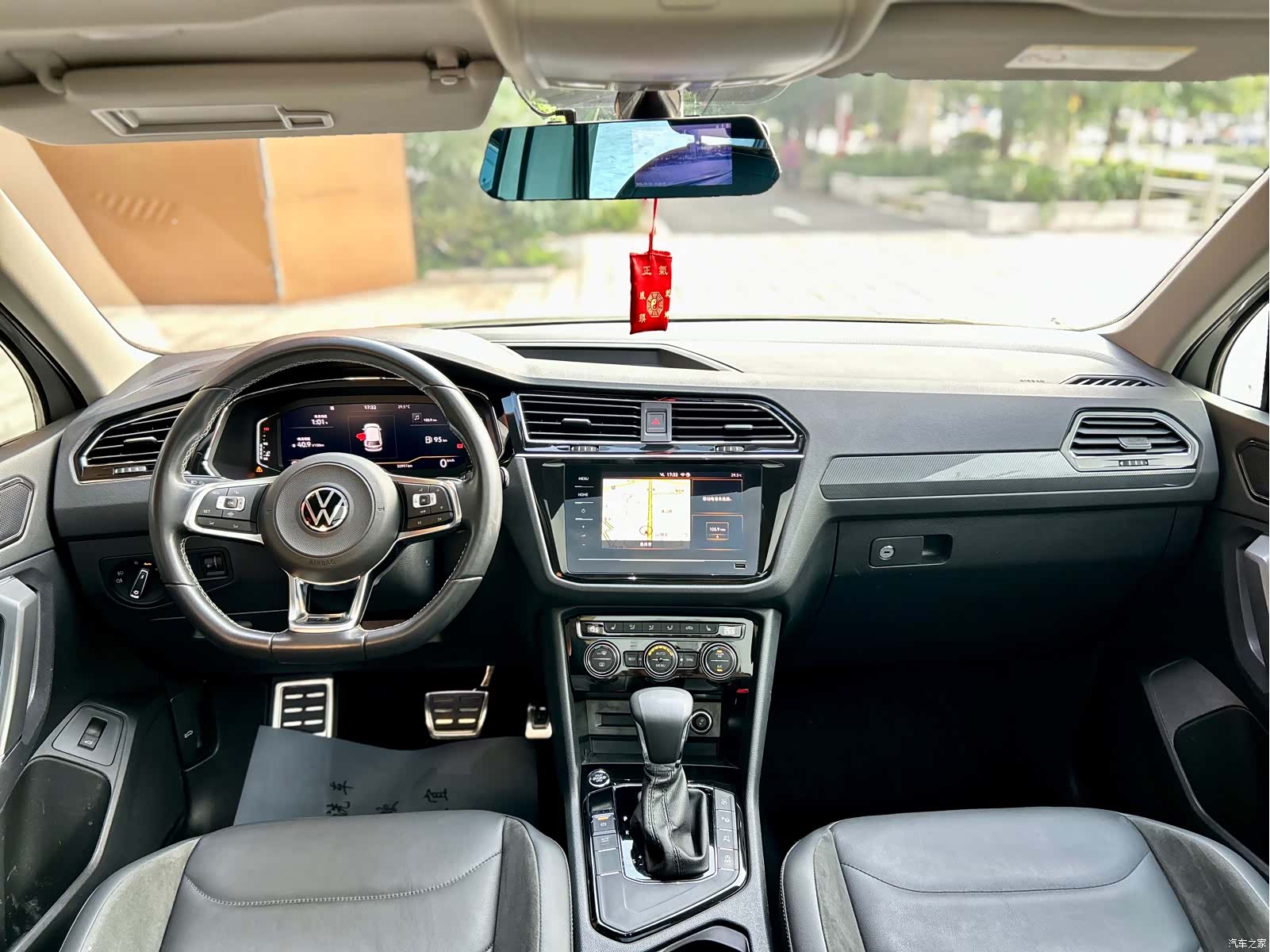 Volkswagen Tiguan L, 2021 9
