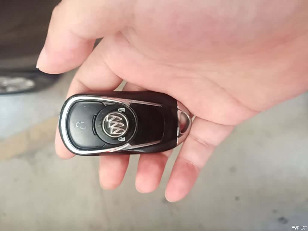 Buick Envision Plus, 2016 9