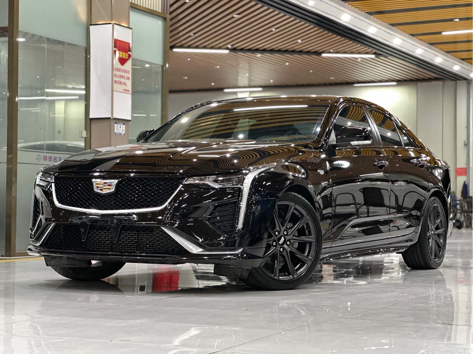 Cadillac CT4