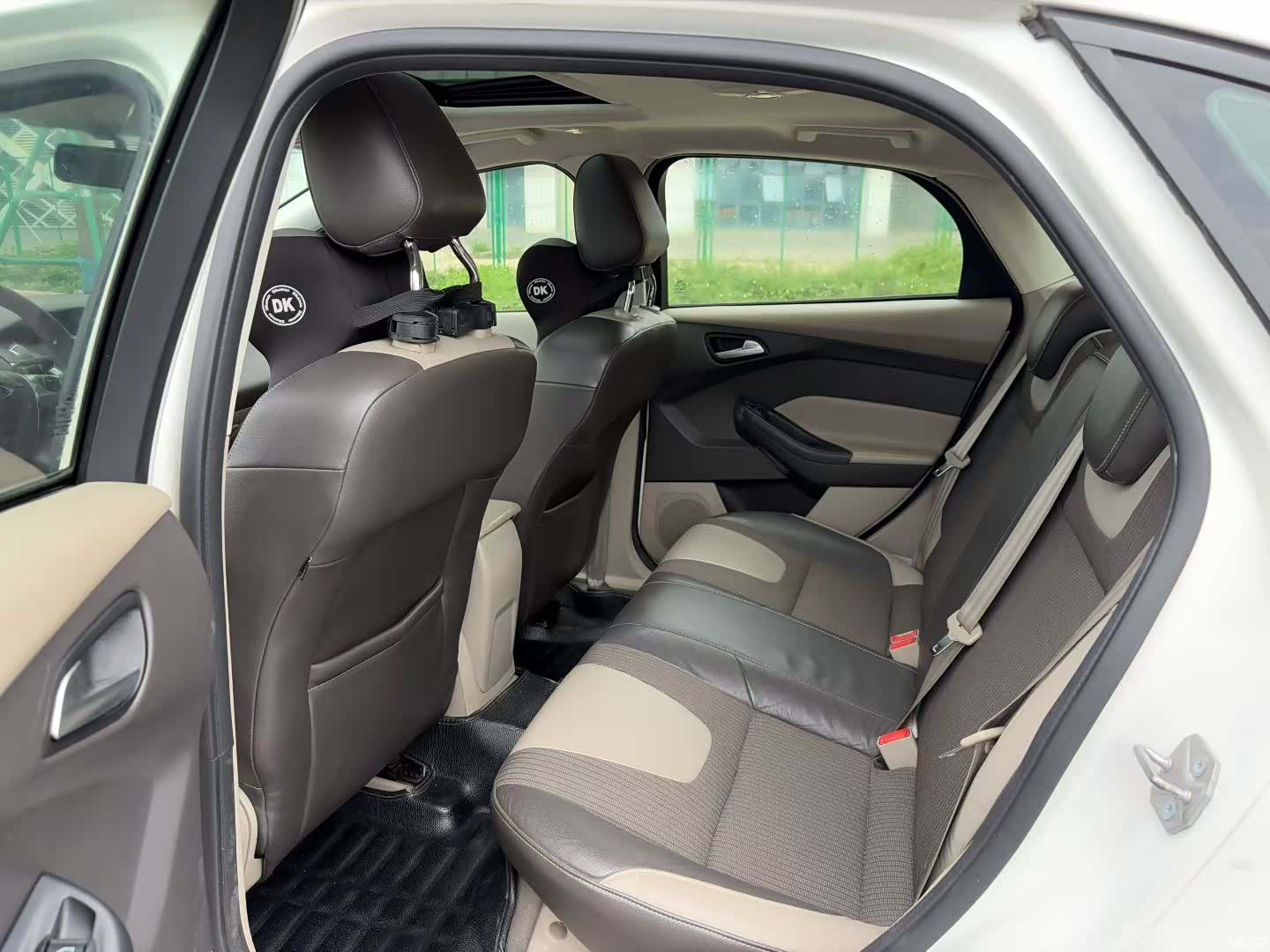 Ford Focus, 2013 9
