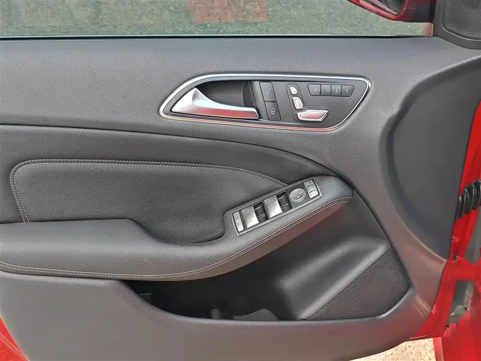 Mercedes-Benz Class B