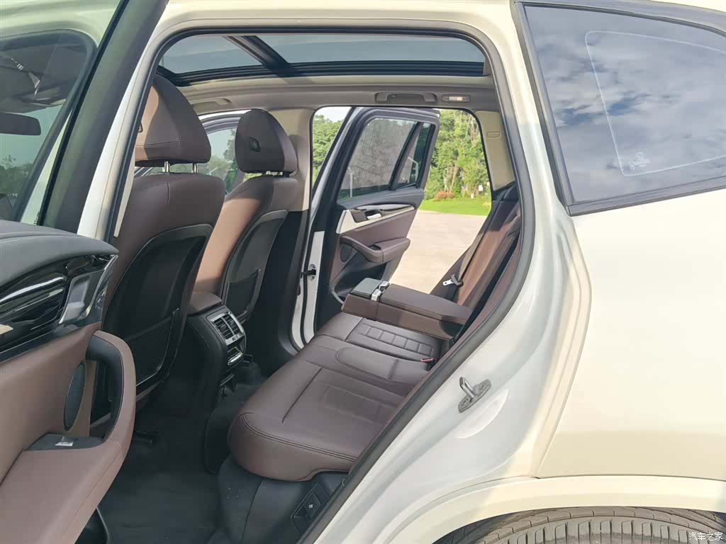 BMW X3, 2018 11