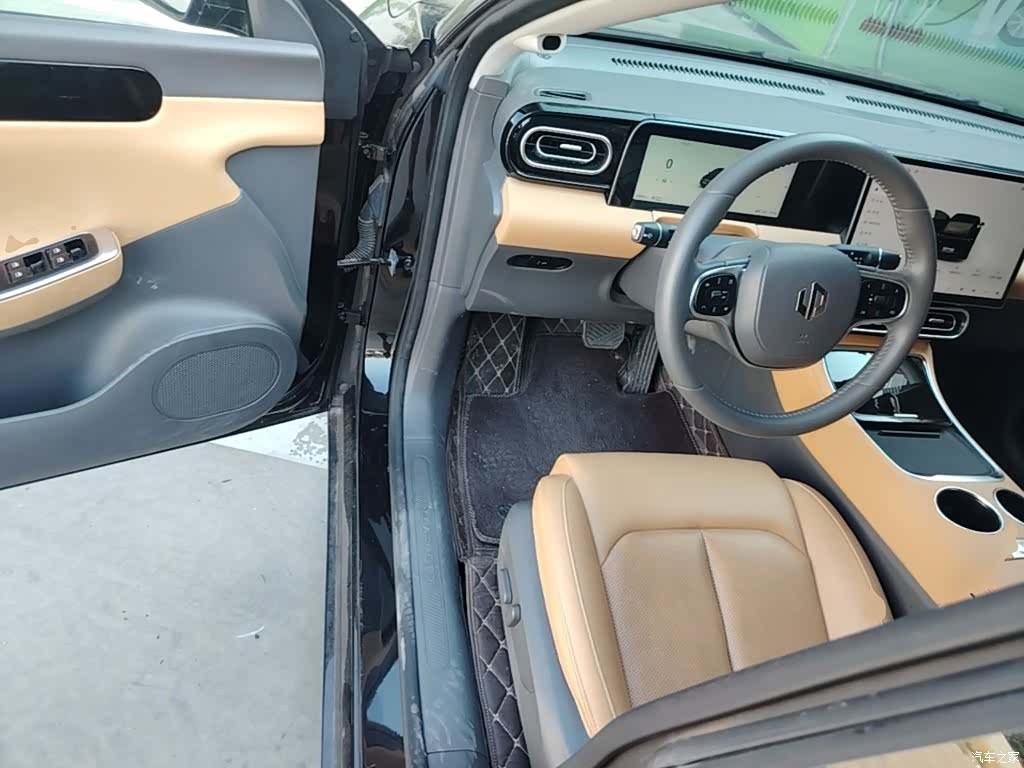Leapmotor C01, 2025 16