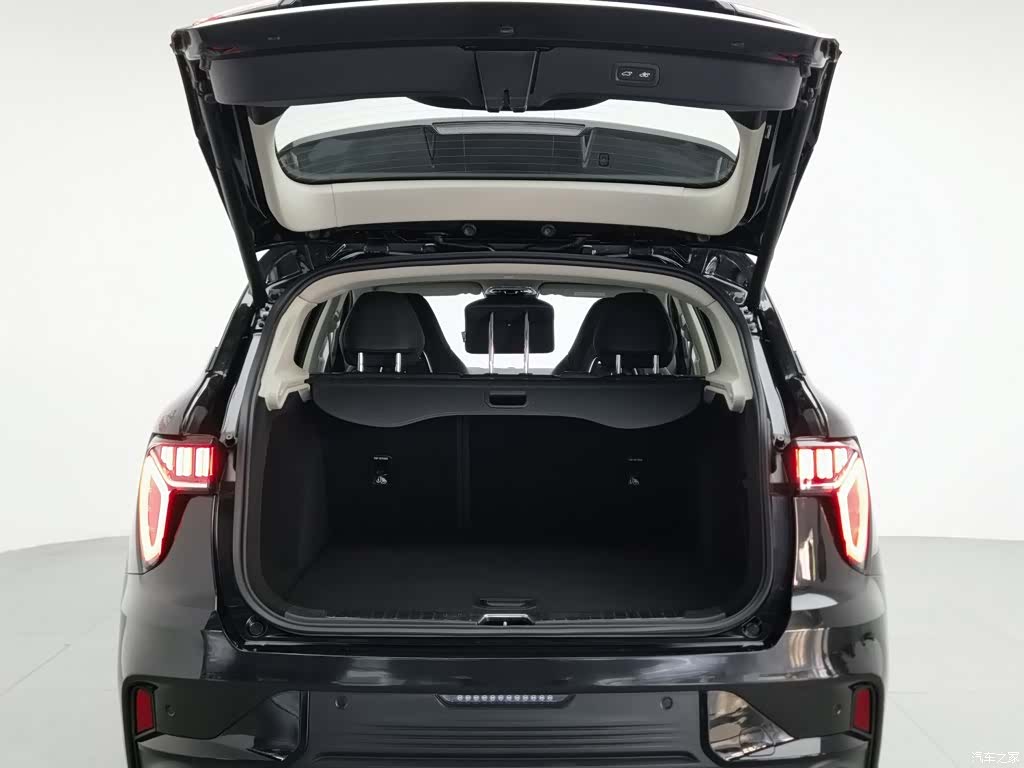 Lynk & Co 01, 2021 16