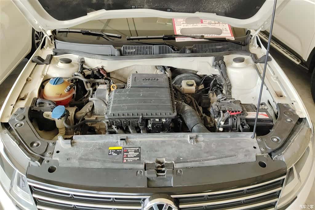 Volkswagen Lavida, 2017 10