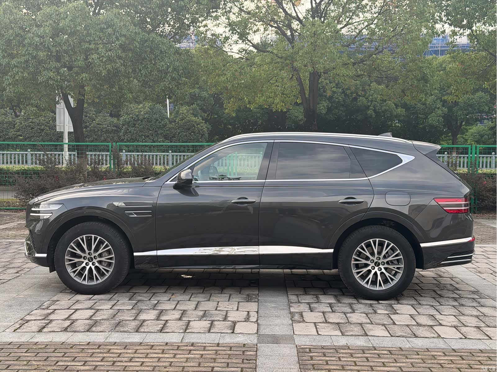 Genesis GV80, 2026 4