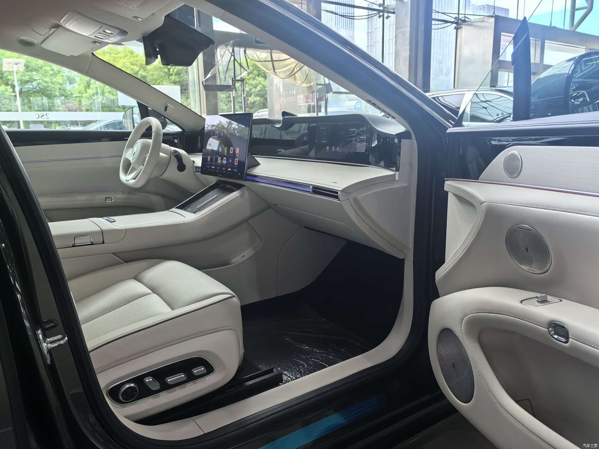 Stelato S9, 2025 10