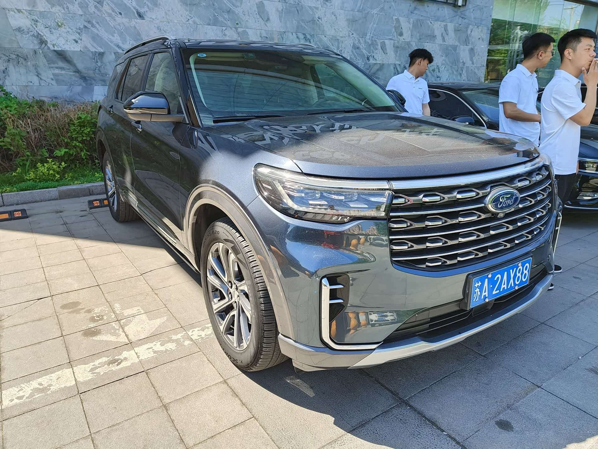 Ford Explorer, 2023 2