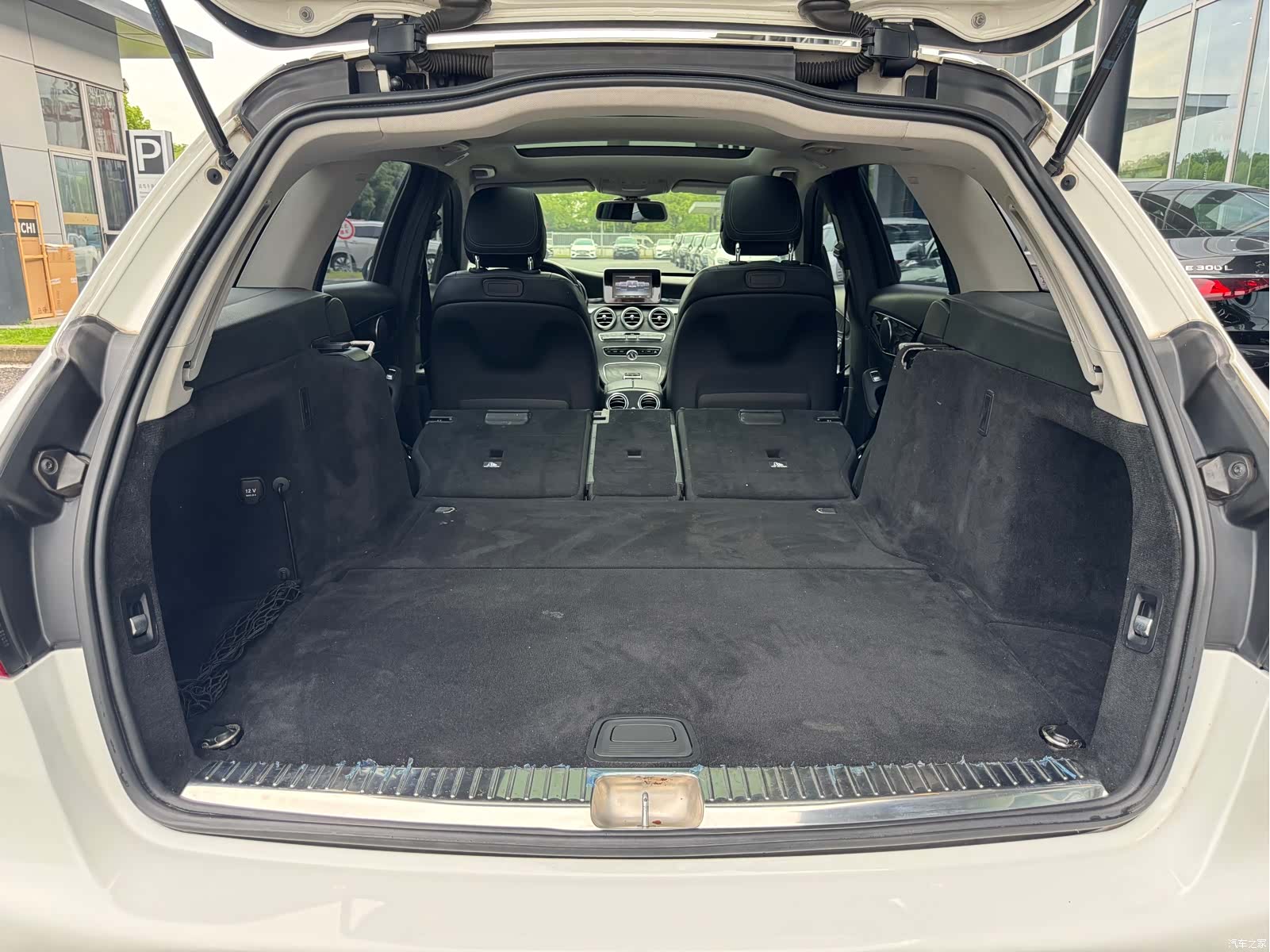Mercedes-Benz C-Class, 2016 13