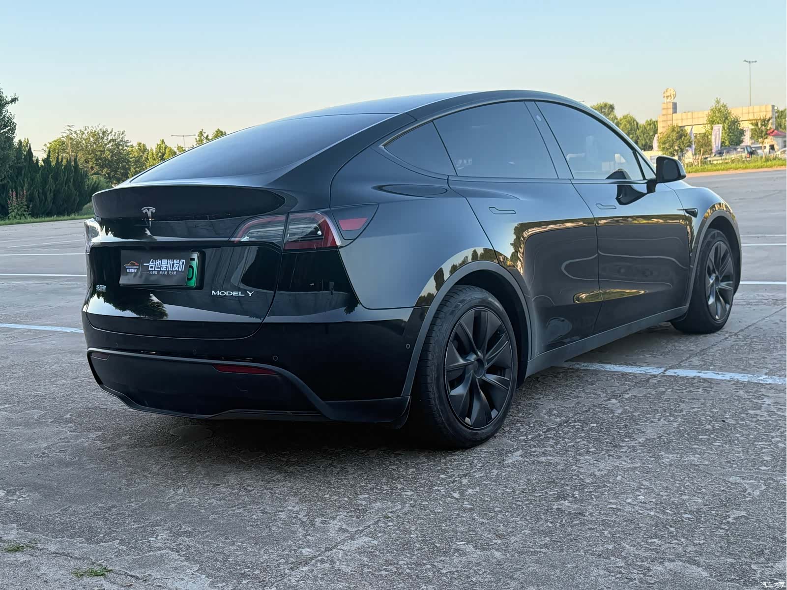 Tesla Model Y, 2023 8