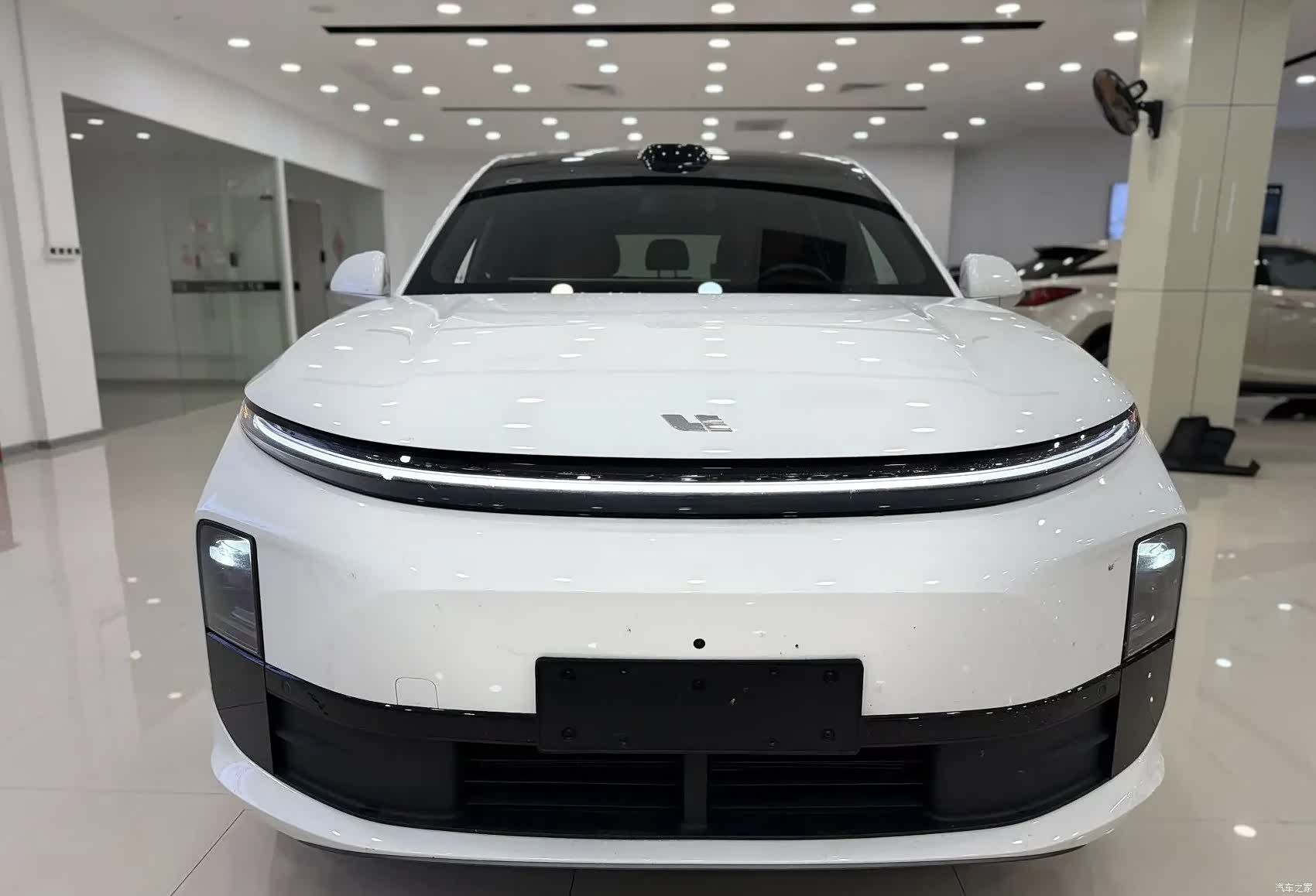 Li Auto L6, 2025 1