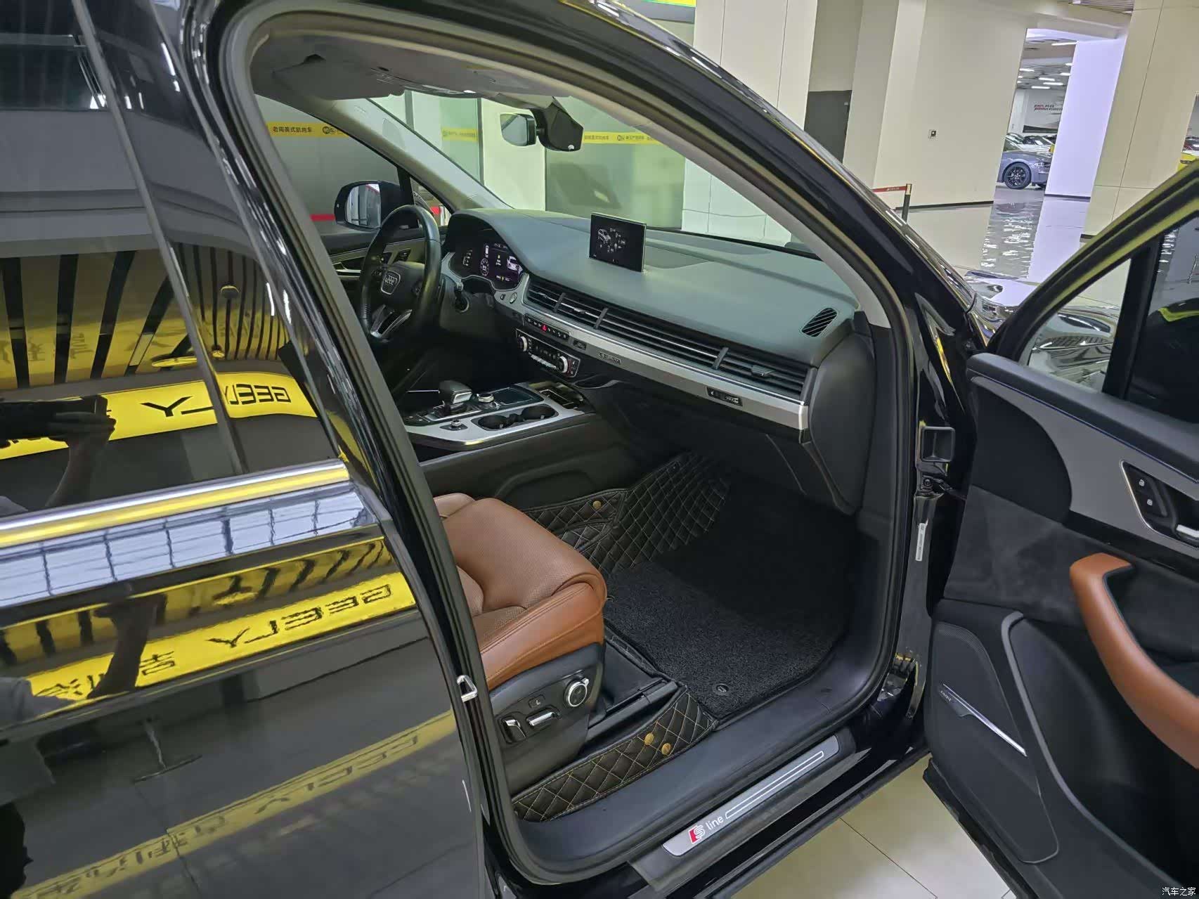 Audi Q7, 2018 11