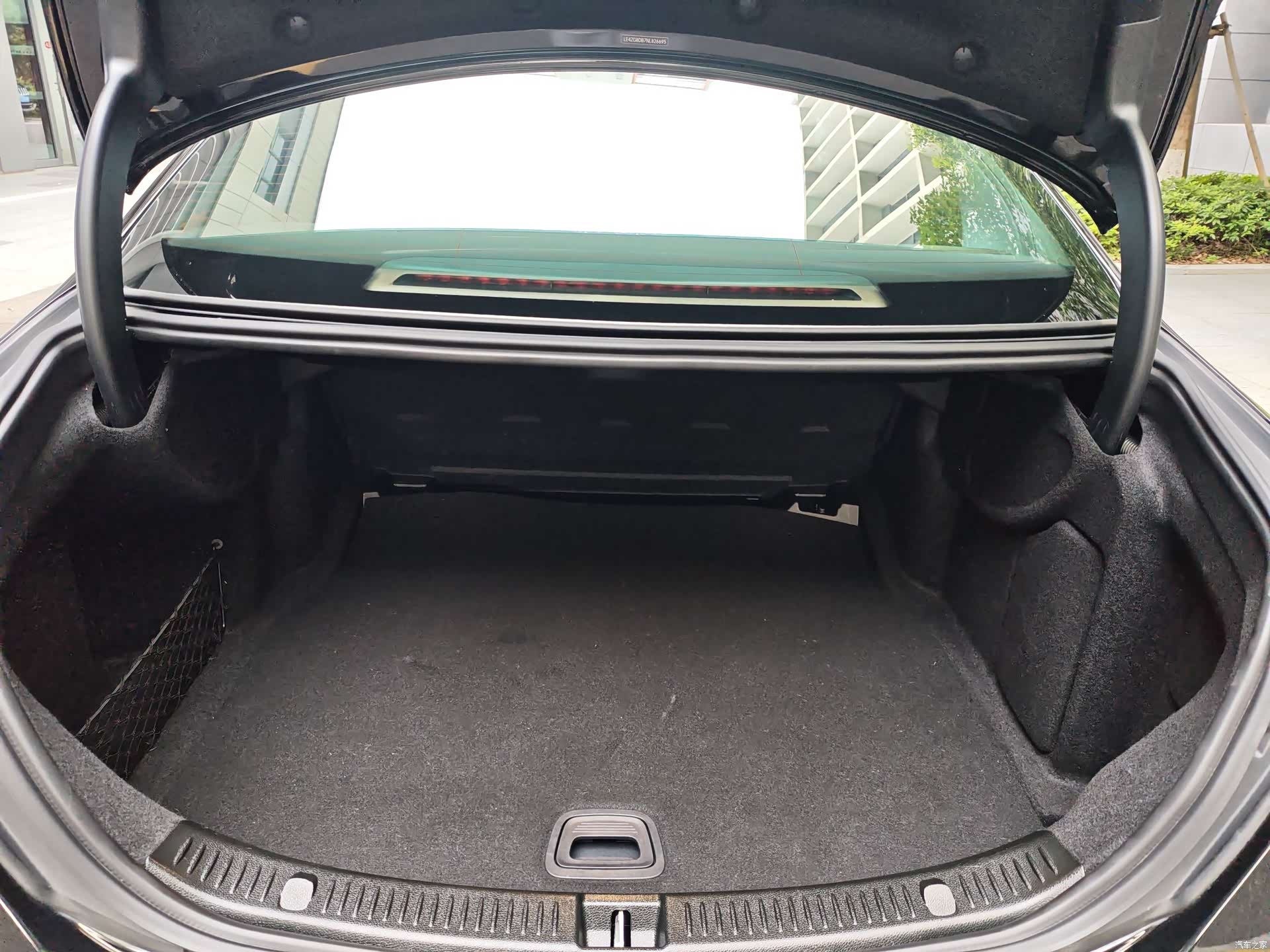 Mercedes-Benz E-Class, 2021 13