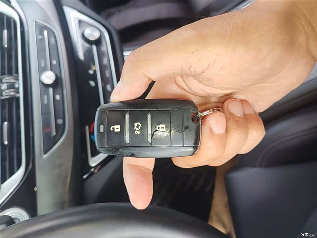 Changan CC, 2019 9