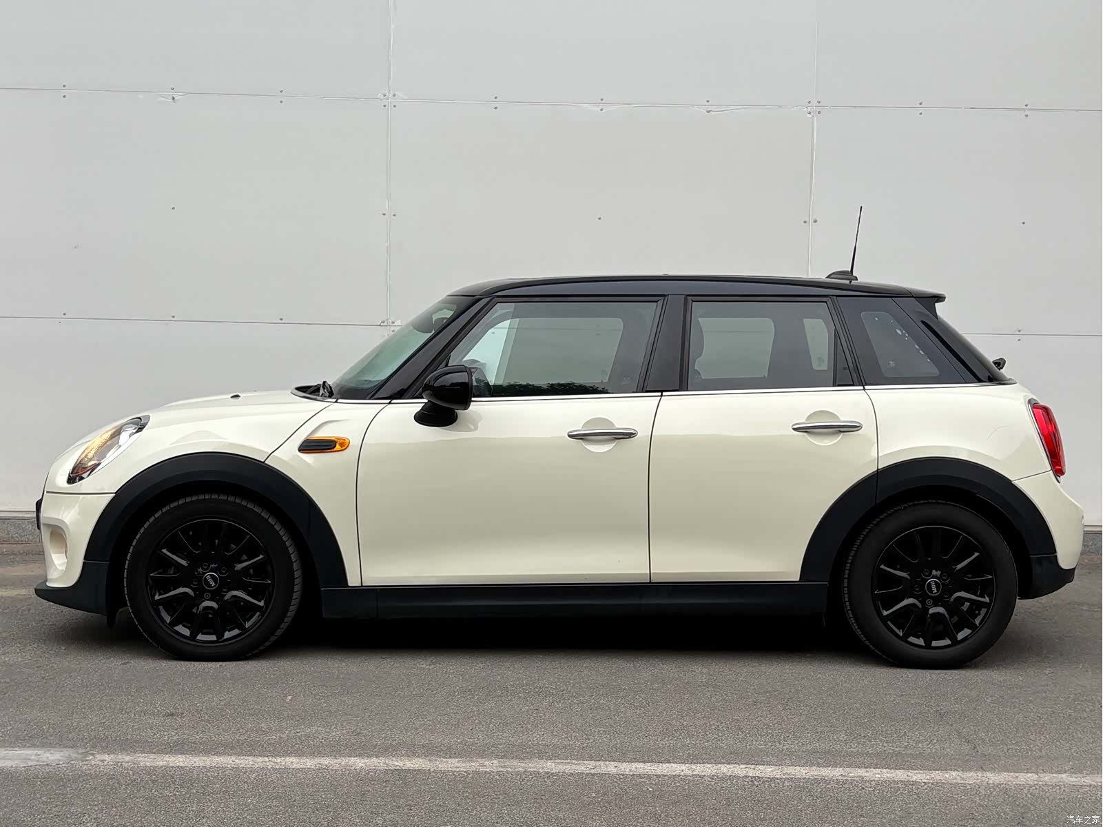 Mini Cooper, 2016 3