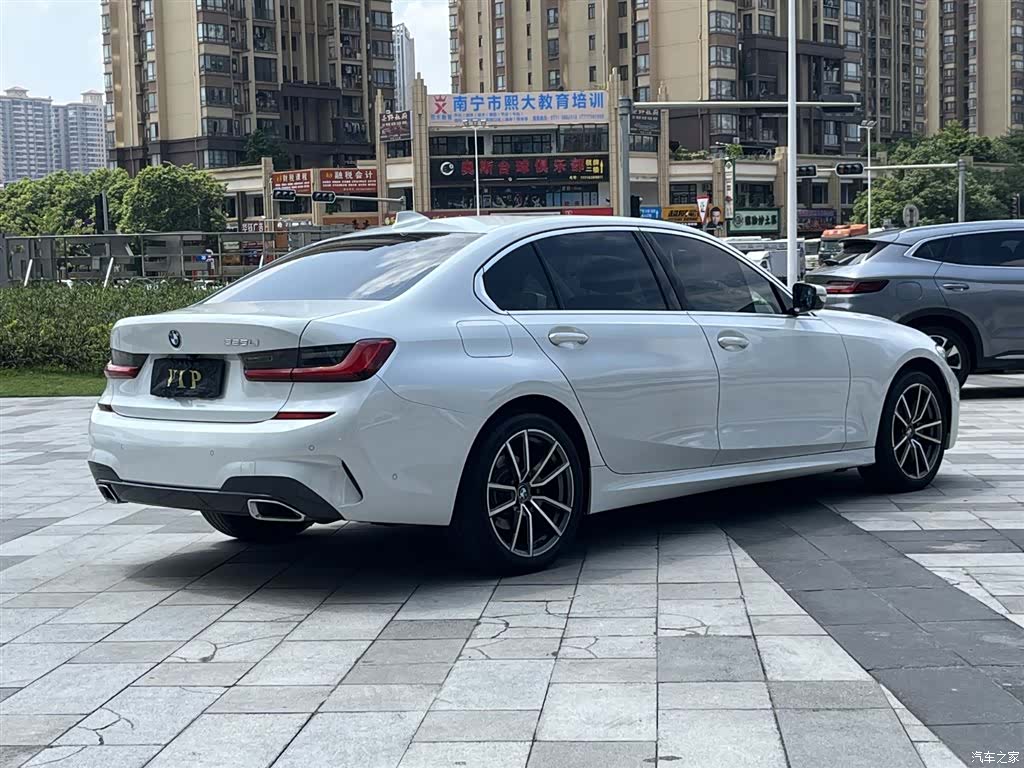 BMW 3 Series, 2020 все фото