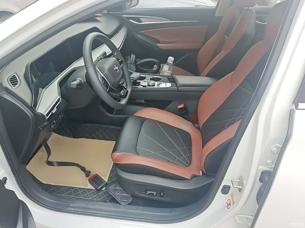 Changan Eado, 2023 15