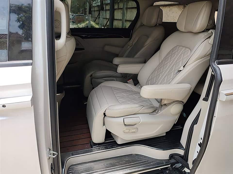 Buick GL8 Buick GL8