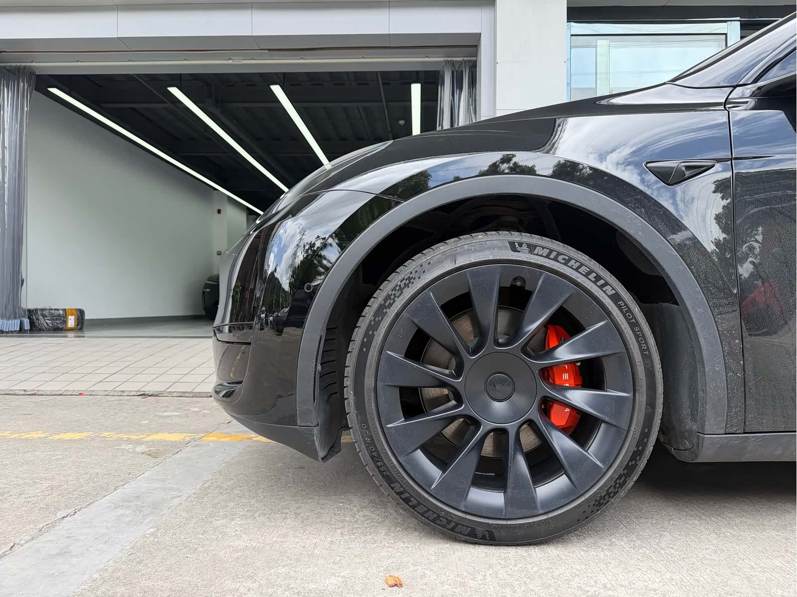 Tesla Model Y, 2022 14
