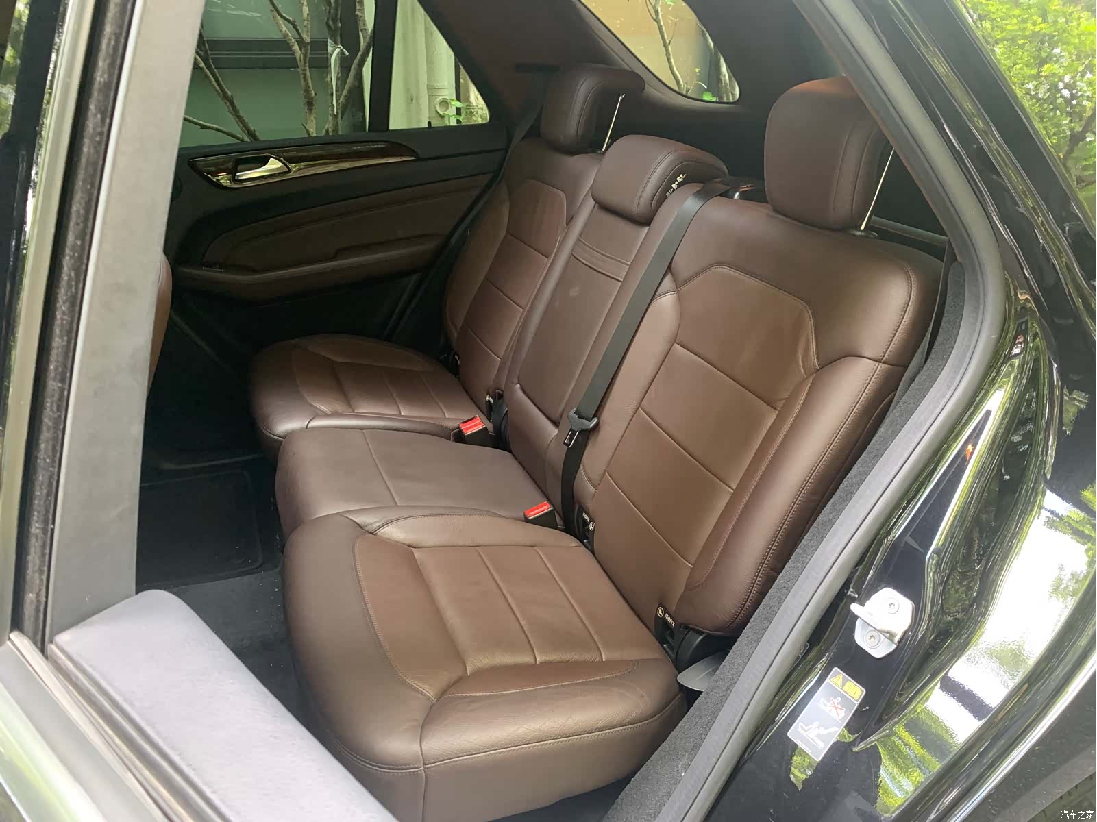 Mercedes-Benz M-Class, 2015 17