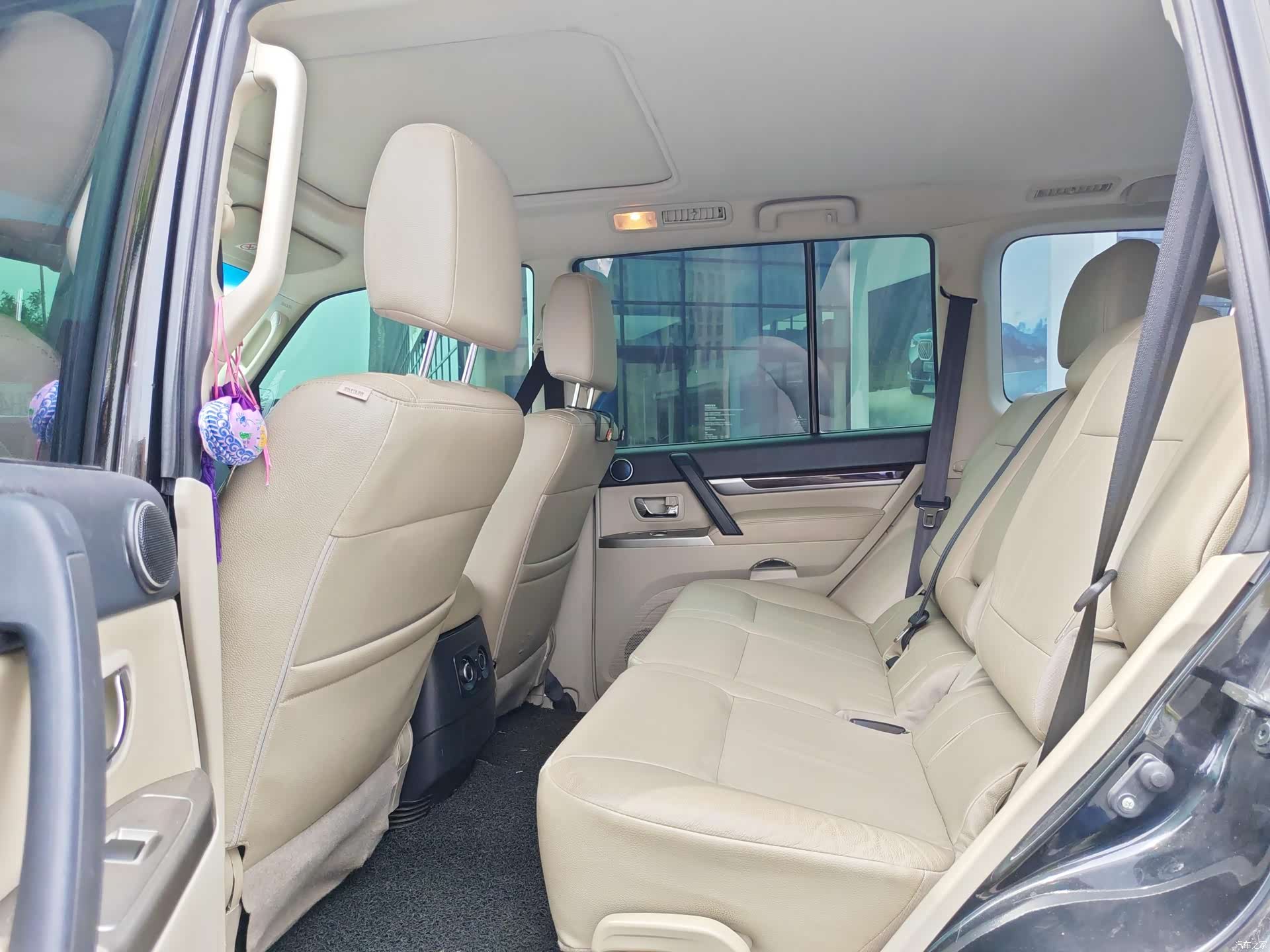 Mitsubishi Pajero, 2019 все фото