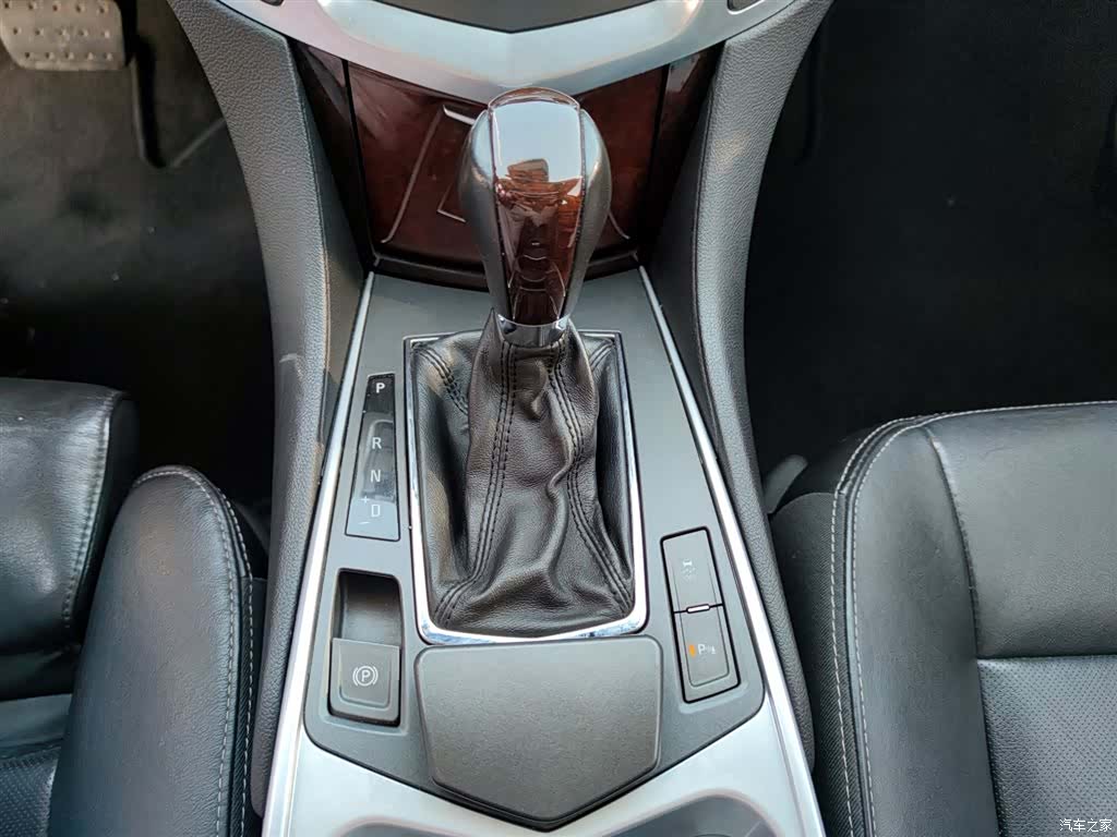 Cadillac SRX, 2012 14