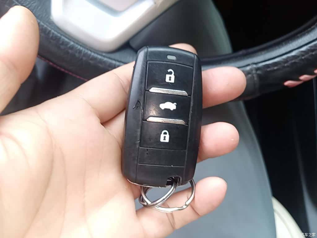 Changan V7, 2016 17