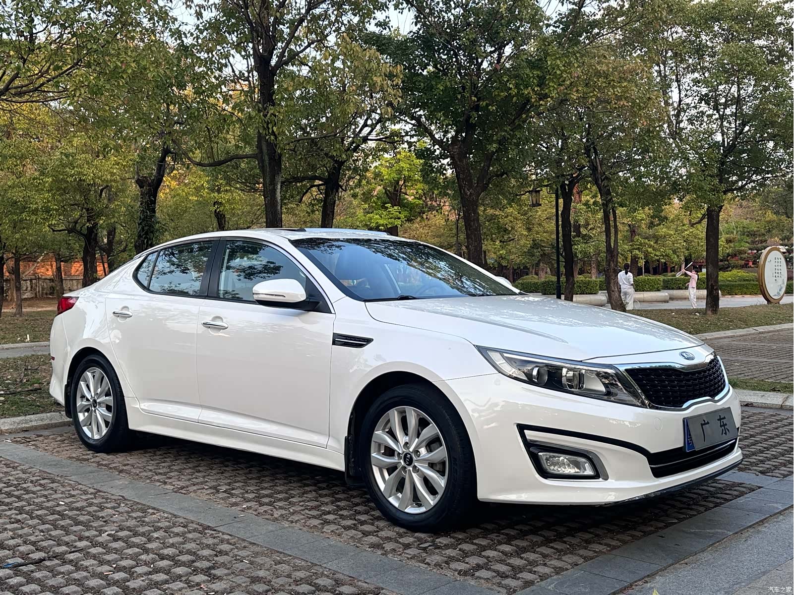 Kia K5, 2015 3