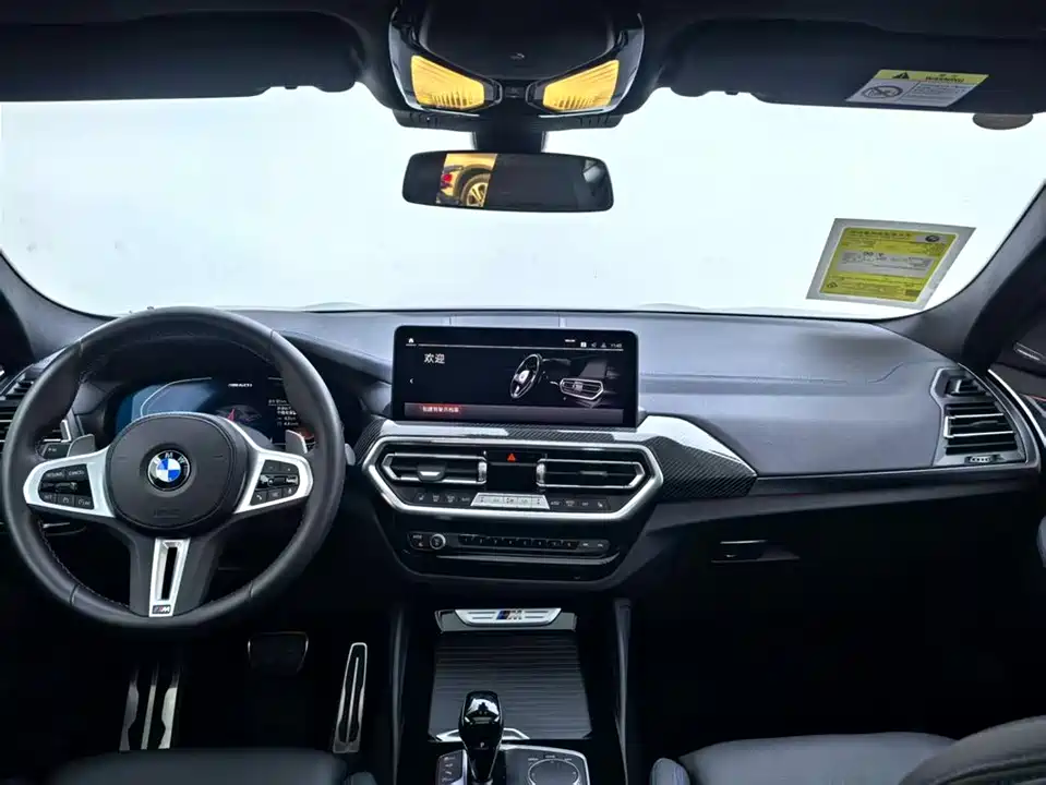 BMW X4 M40i