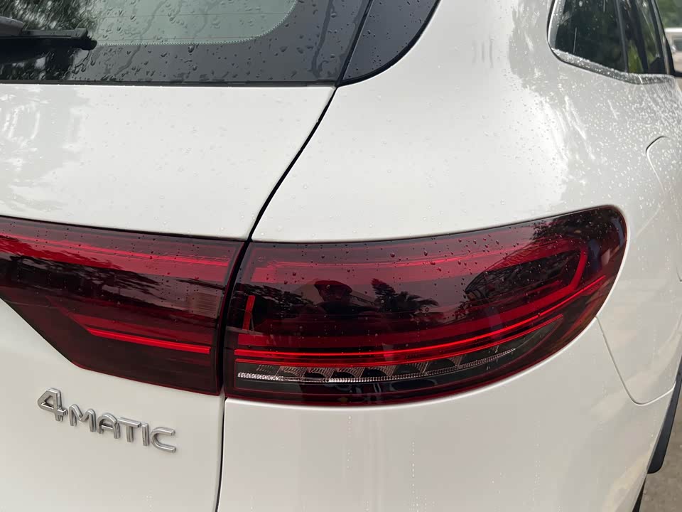 Mercedes-Benz EQC Mercedes-Benz EQC