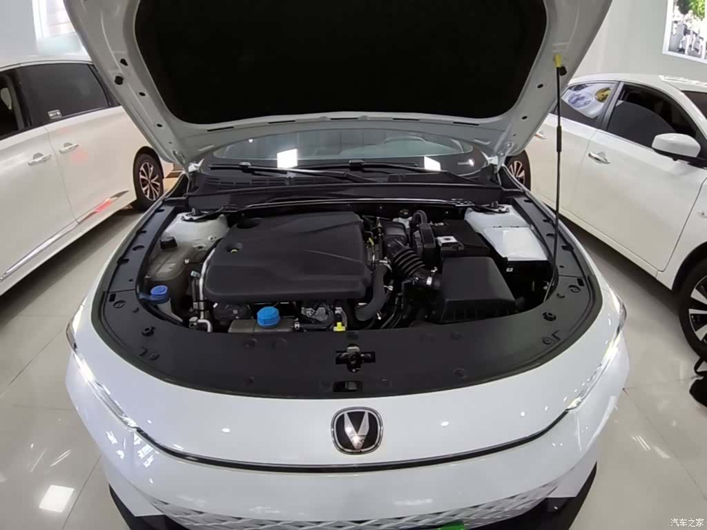 Changan UNI-V, 2024 20