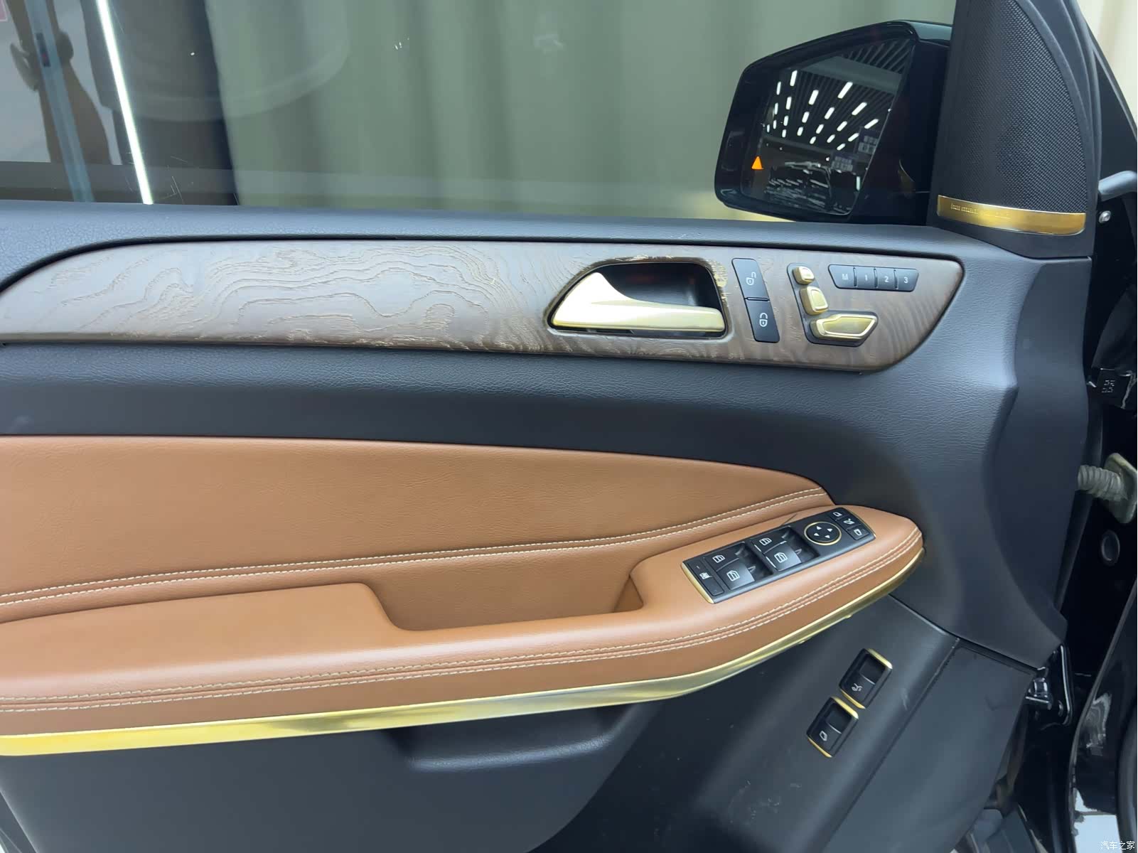 Mercedes-Benz GLS, 2017 9
