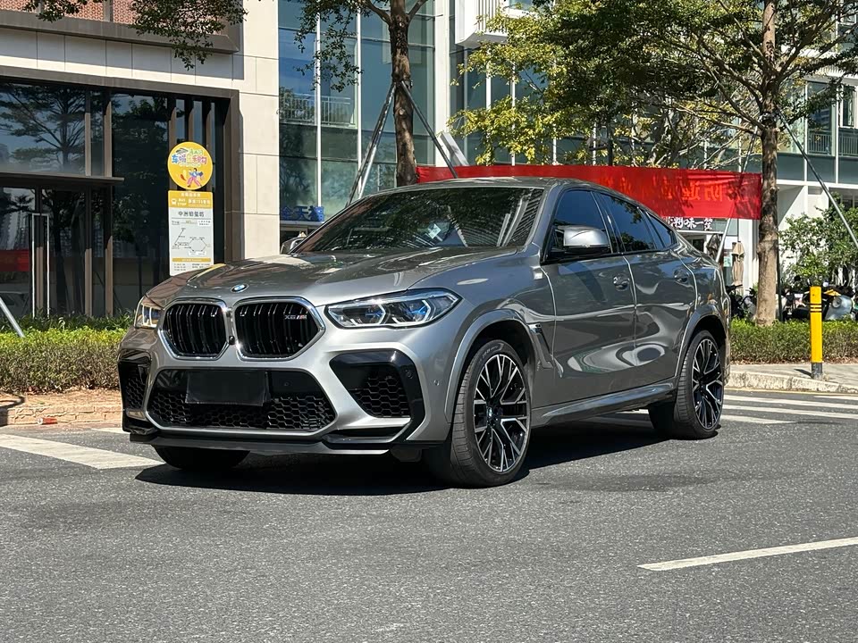 BMW X6 M