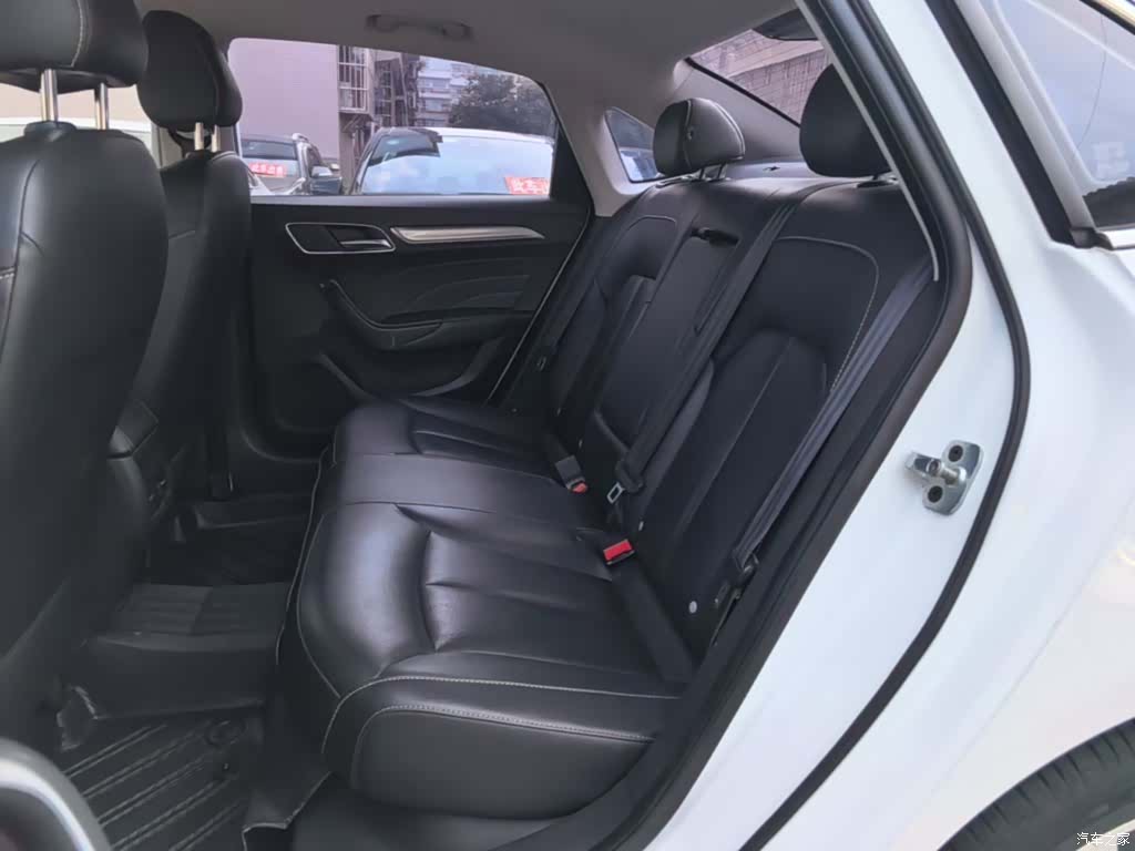 Roewe i6, 2018 17