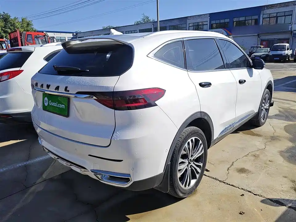 Haval F7
